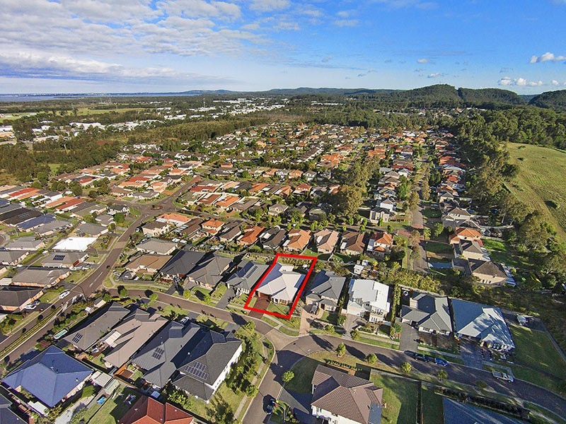 10 Newport Terrace, Mardi NSW 2259