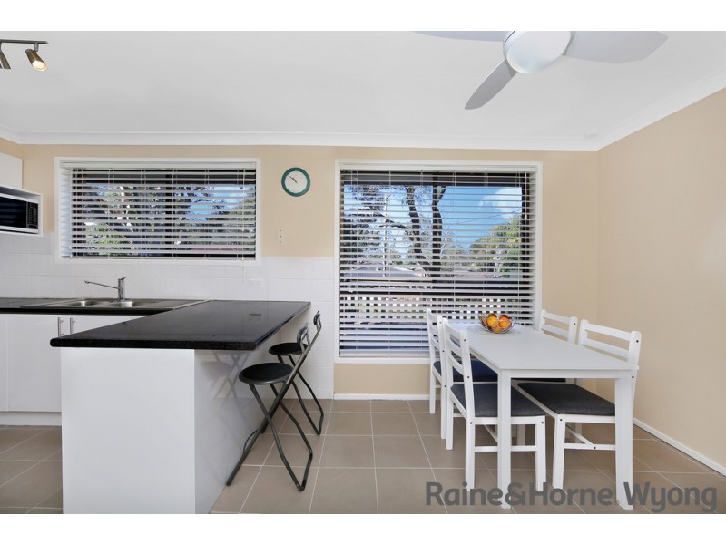 1 McKell Avenue, Watanobbi NSW 2259