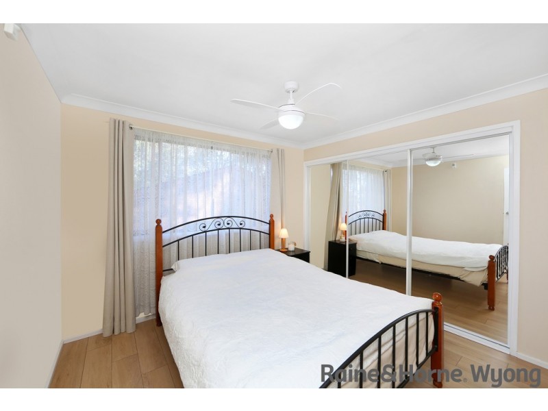 1 McKell Avenue, Watanobbi NSW 2259