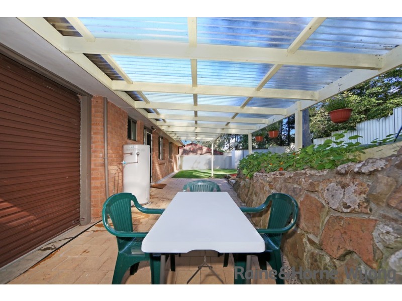 1 McKell Avenue, Watanobbi NSW 2259