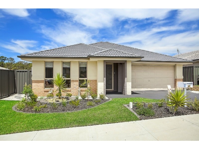 67 Settlement Drive, Wadalba NSW 2259
