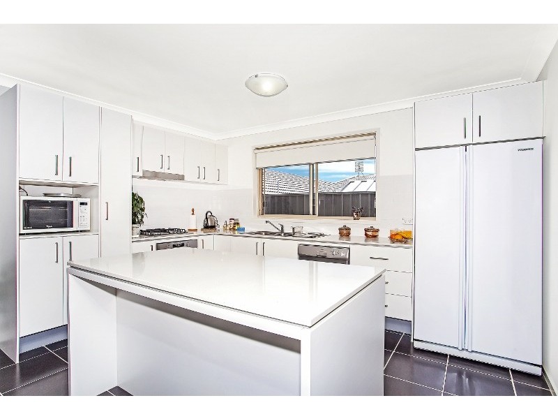 67 Settlement Drive, Wadalba NSW 2259