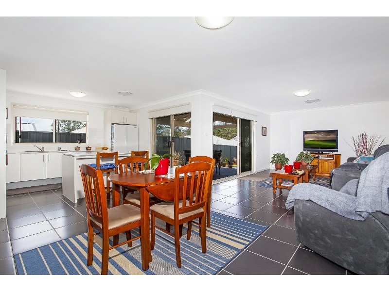 67 Settlement Drive, Wadalba NSW 2259