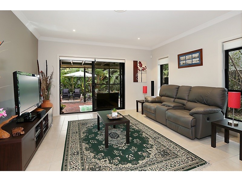 9 Sandstone Circuit, Wyong NSW 2259