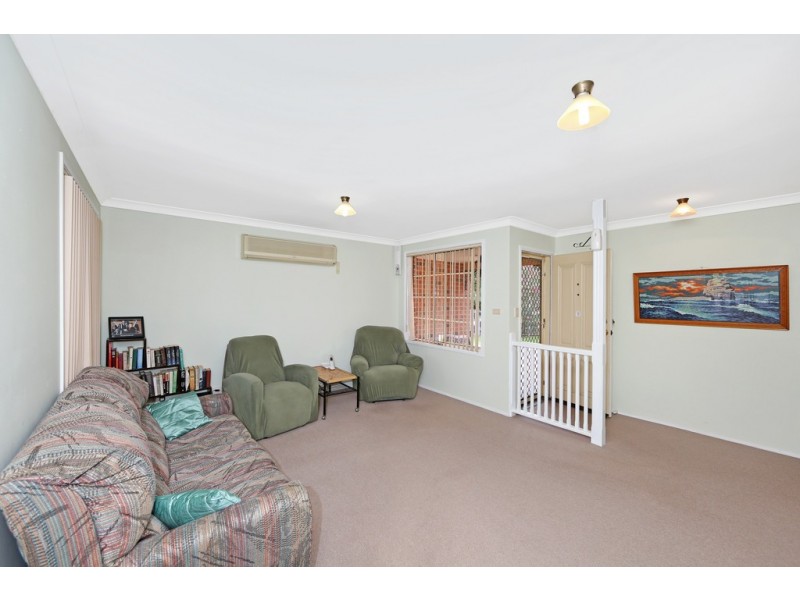 11 Monica Grove, Mardi NSW 2259