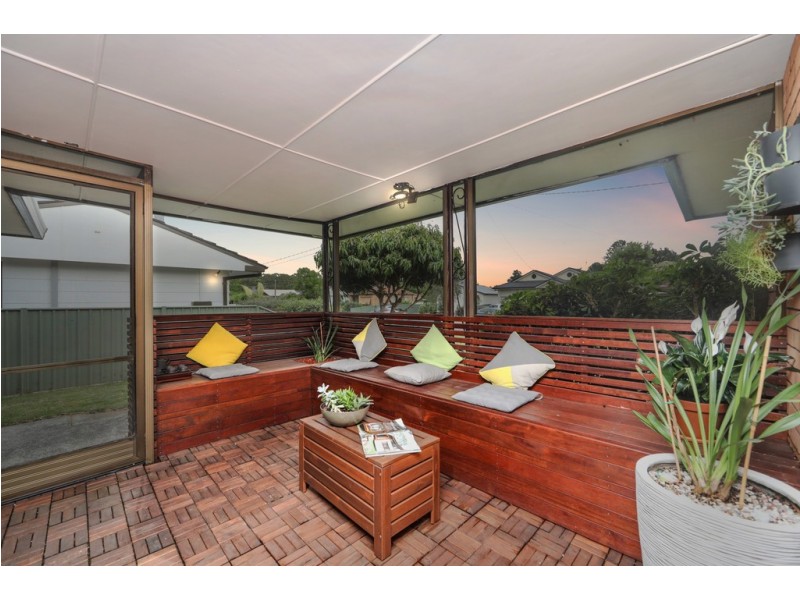 8 Rockleigh Street, Wyong NSW 2259