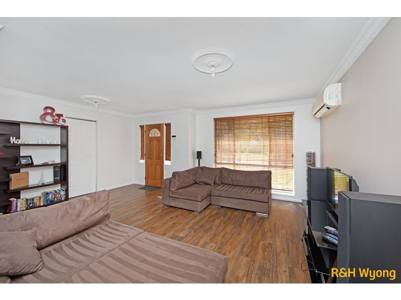24 Tonkiss Street, Tuggerah NSW 2259