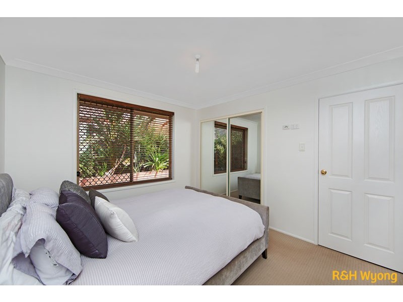 24 Tonkiss Street, Tuggerah NSW 2259