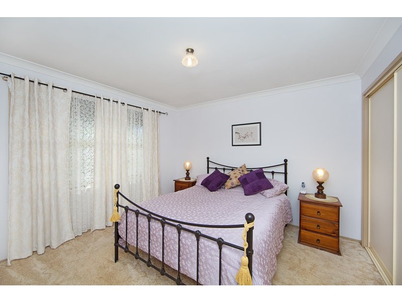 6 Betty Anne Place, Mardi NSW 2259