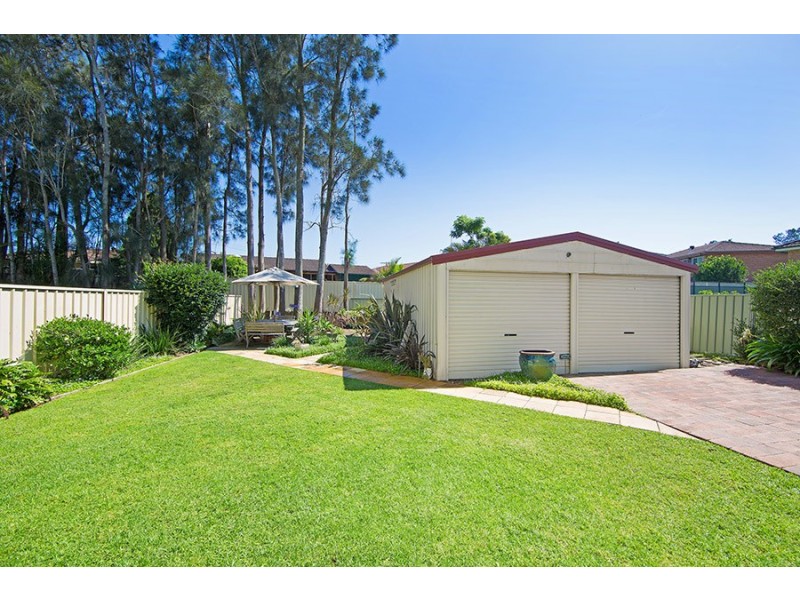 1 Platypus Road, Berkeley Vale NSW 2261