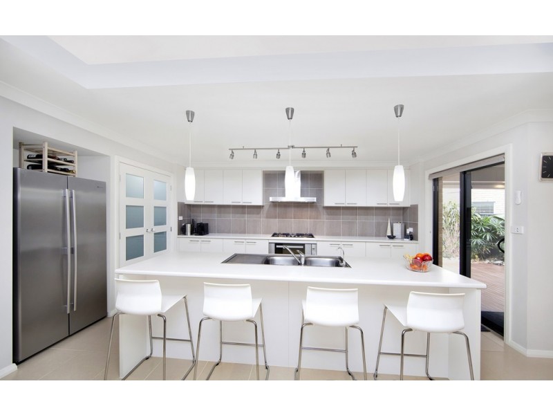 12 Queenscliff Place, Mardi NSW 2259