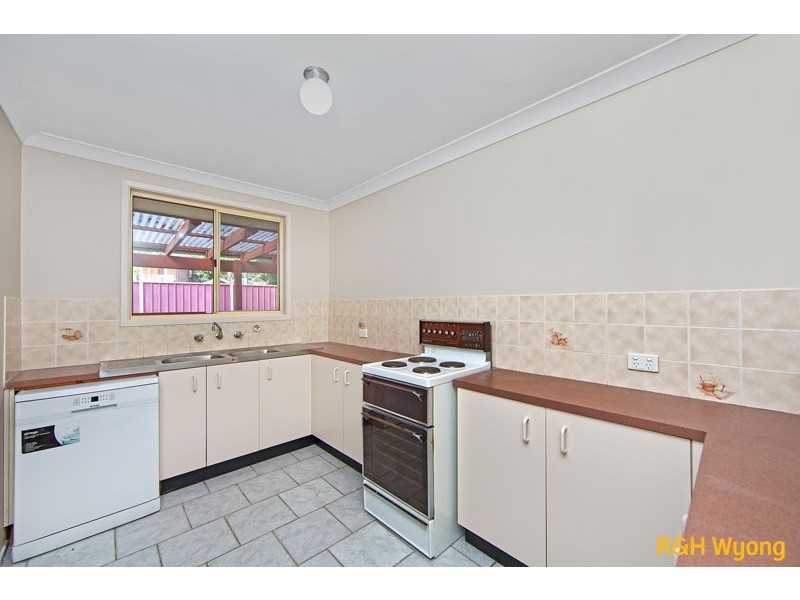 27 De Lisle Dr, Watanobbi NSW 2259