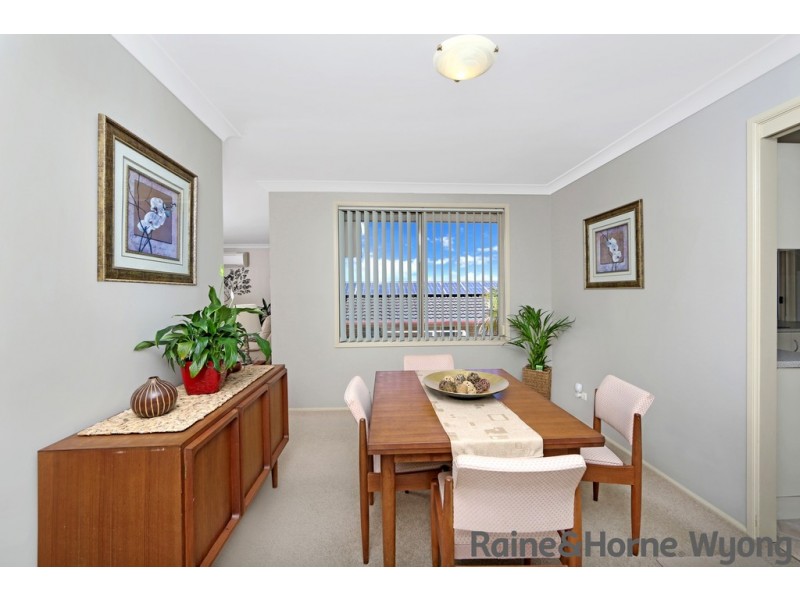 16 Honeygum Way, Mardi NSW 2259