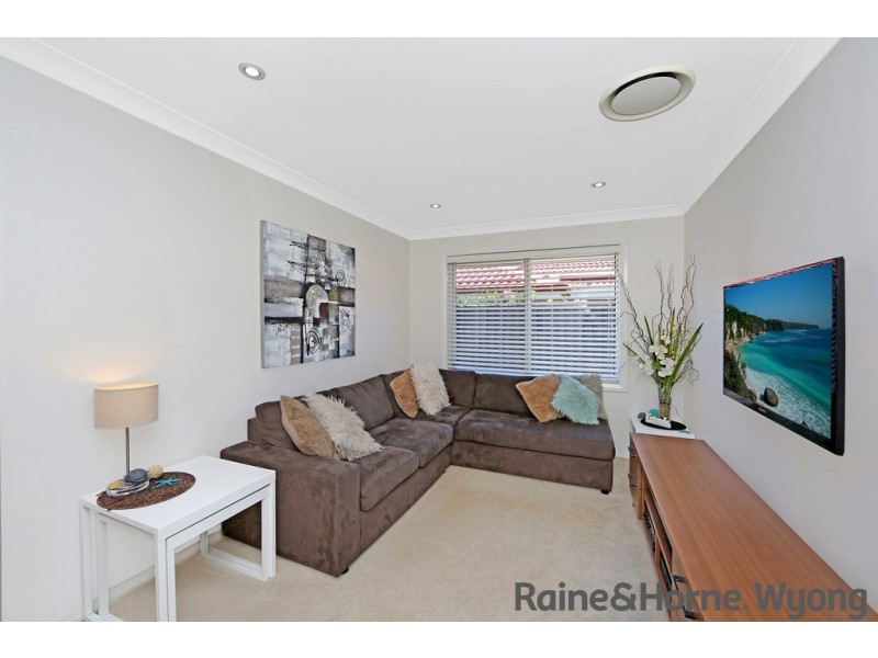 3 Fairlight Circuit, Mardi NSW 2259