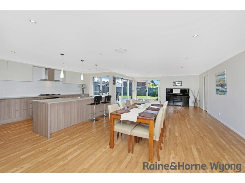 3 Fairlight Circuit, Mardi NSW 2259