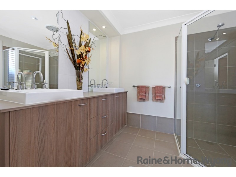 3 Fairlight Circuit, Mardi NSW 2259