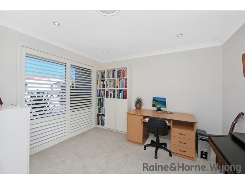 3 Fairlight Circuit, Mardi NSW 2259