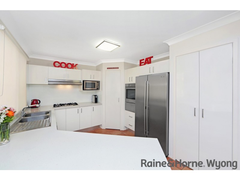 17 Bellwood Close, Tuggerah NSW 2259