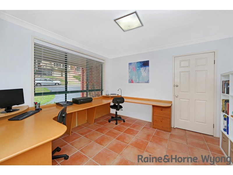 17 Bellwood Close, Tuggerah NSW 2259