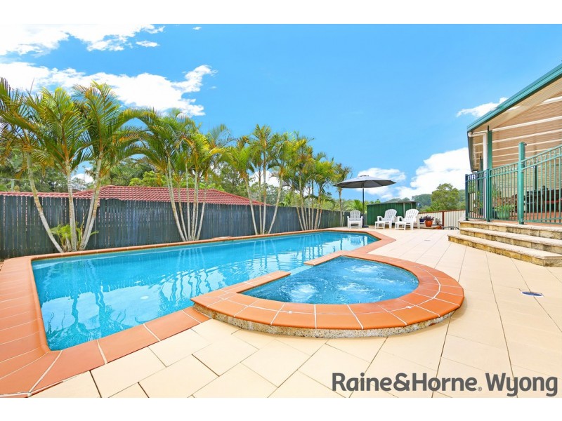17 Bellwood Close, Tuggerah NSW 2259