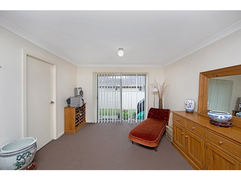24 De L’Isle Drive, Watanobbi NSW 2259