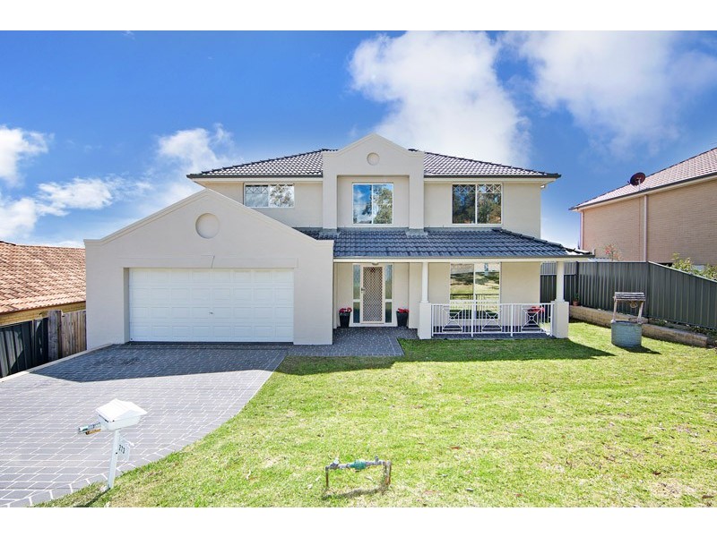 273 Johns Road, Wadalba NSW 2259