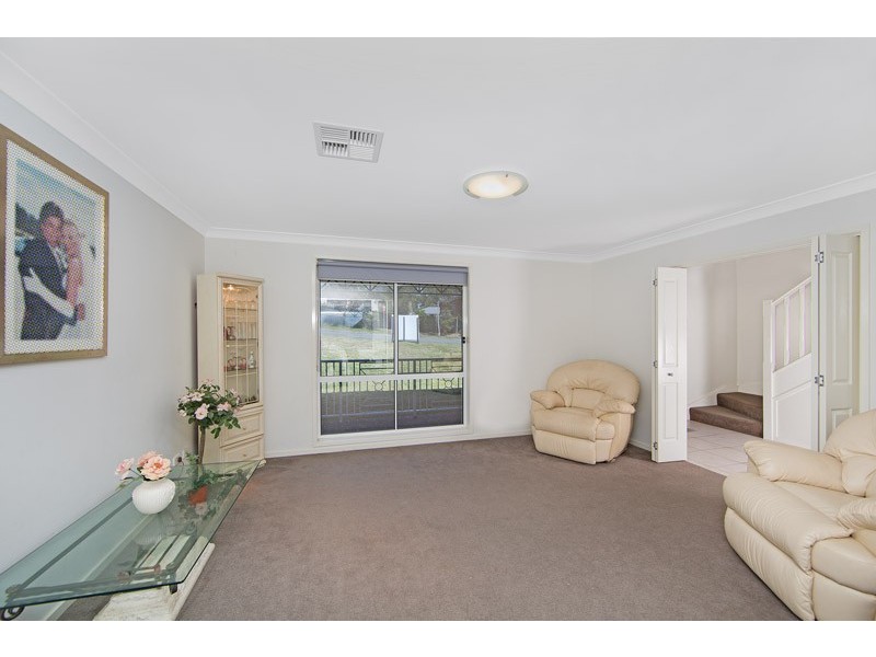 273 Johns Road, Wadalba NSW 2259