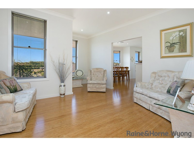 12 Fairlight Circuit, Mardi NSW 2259