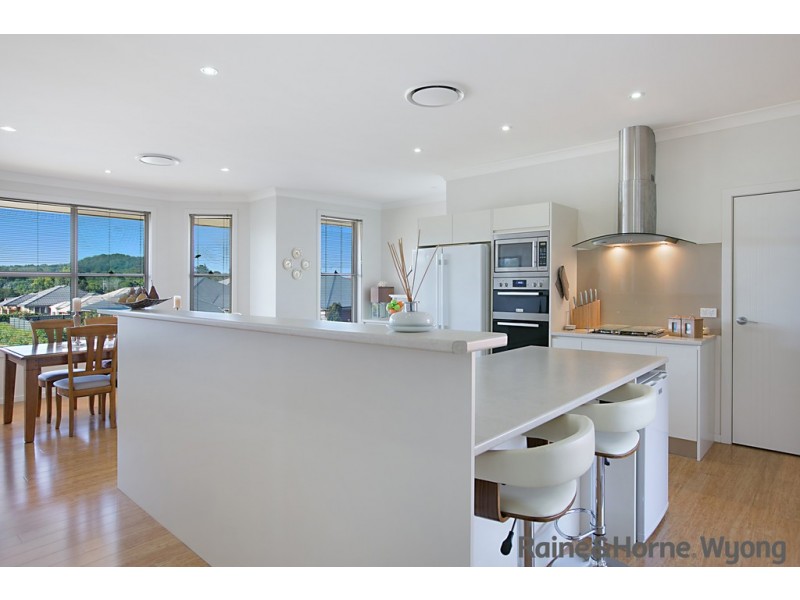 12 Fairlight Circuit, Mardi NSW 2259