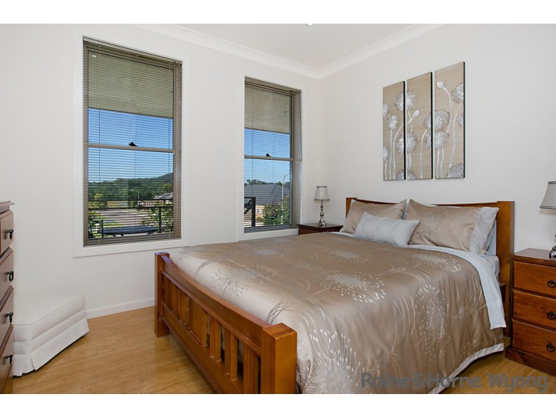 12 Fairlight Circuit, Mardi NSW 2259