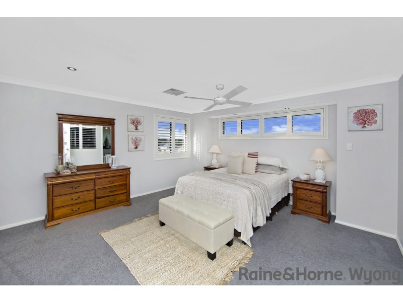 7 Newport Terrace, Mardi NSW 2259