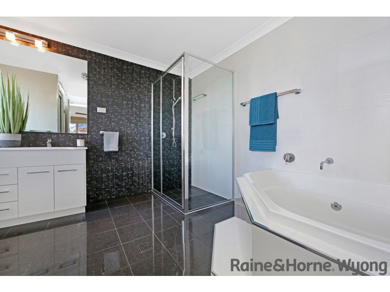 7 Newport Terrace, Mardi NSW 2259