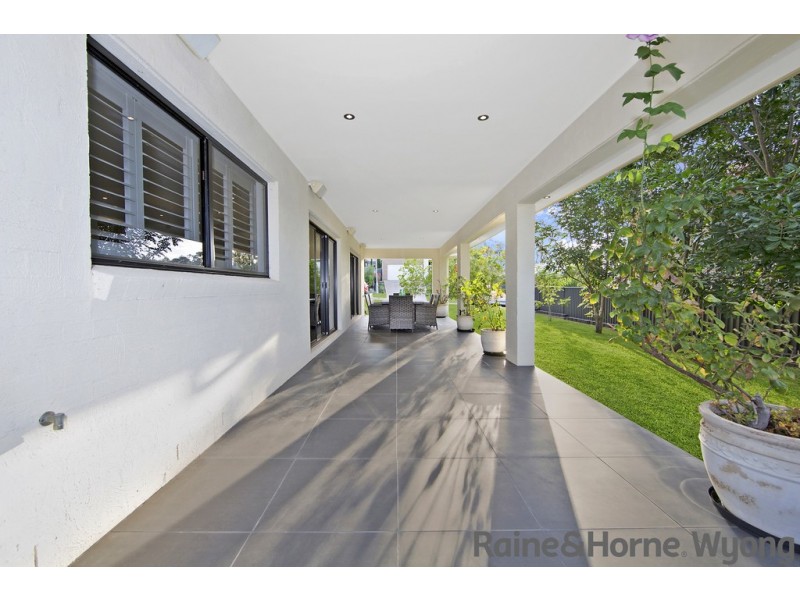 7 Newport Terrace, Mardi NSW 2259