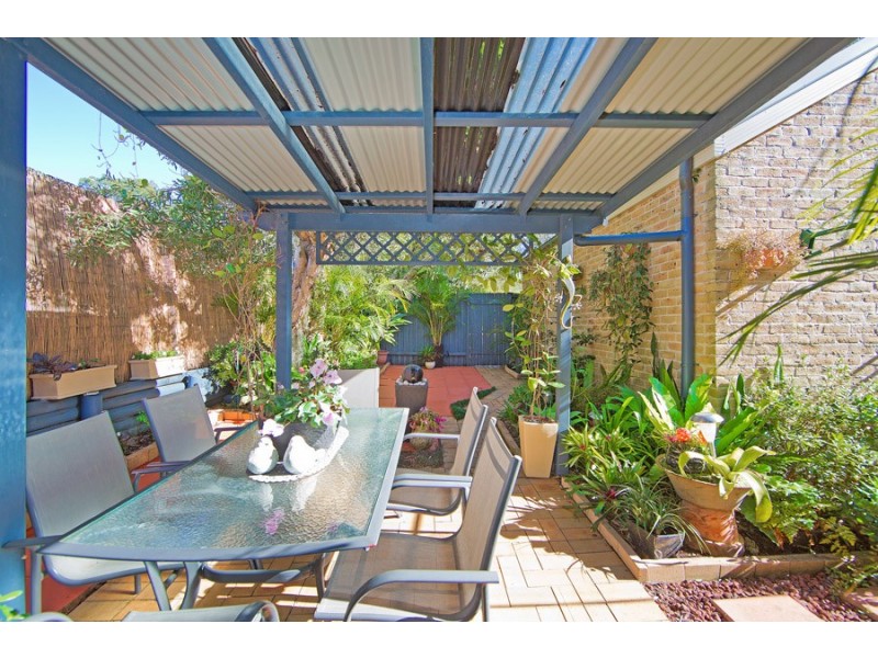 1/10 Keefers Glen, Mardi NSW 2259