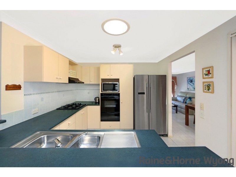 37 Matthew Circuit, Mardi NSW 2259