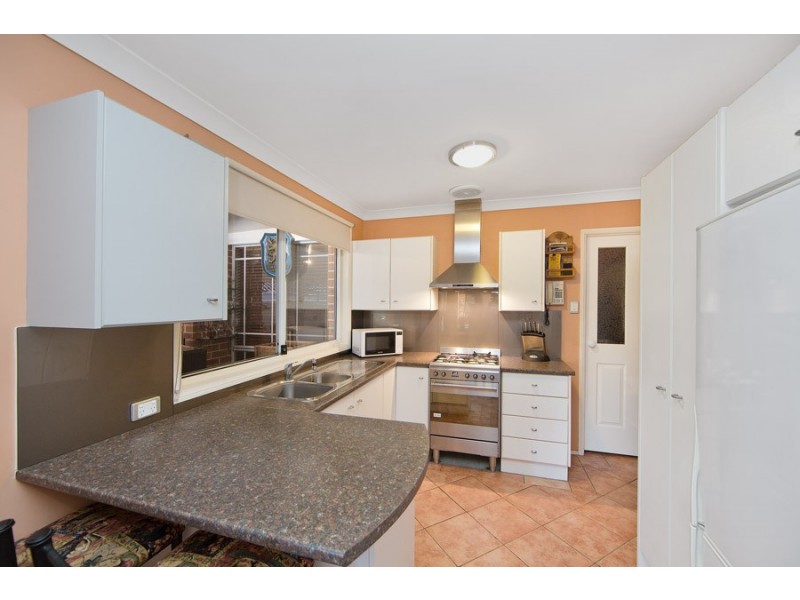 13 Burbank Drive, Tuggerah NSW 2259