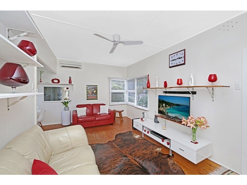 2 Henry Street, Chittaway Point NSW 2261