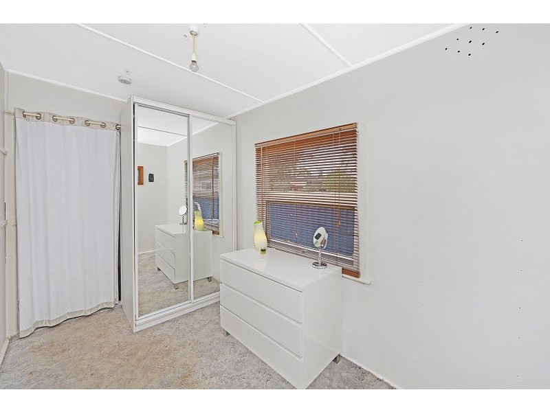 2 Henry Street, Chittaway Point NSW 2261