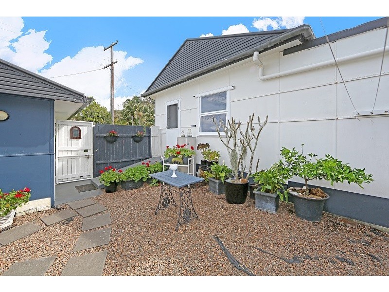 2 Henry Street, Chittaway Point NSW 2261