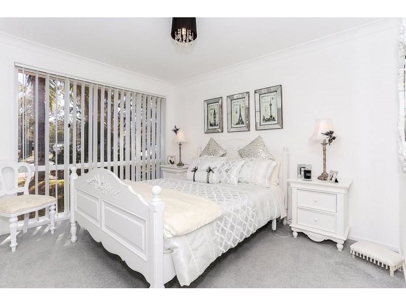 76 Hillcrest Avenue, Tacoma NSW 2259