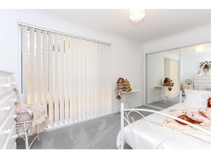 76 Hillcrest Avenue, Tacoma NSW 2259