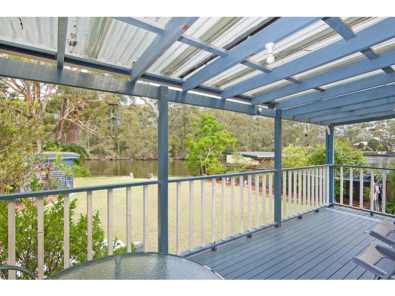 11 Riverview Drive, Wyong NSW 2259