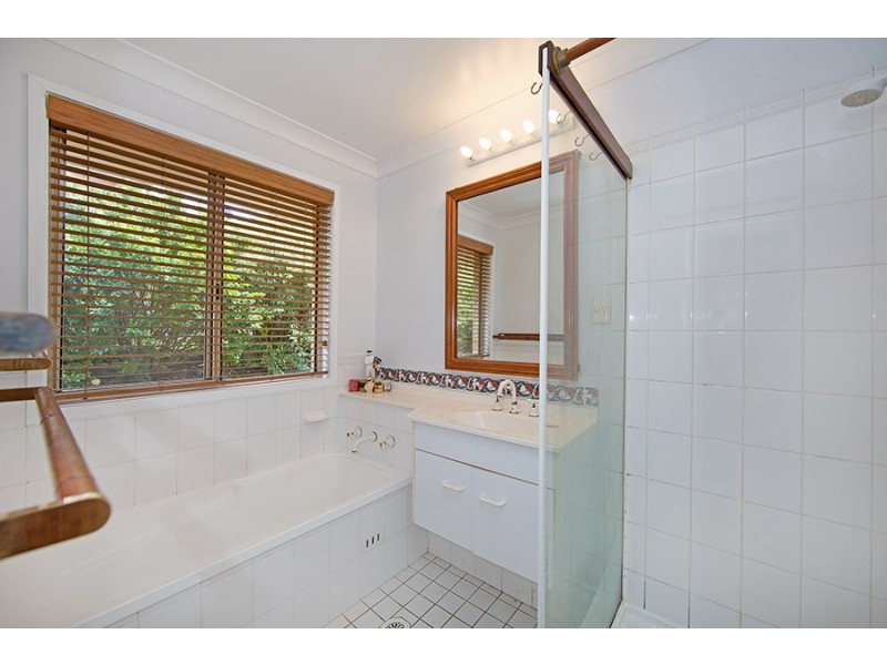 15 Paramount Place, Glenning Valley NSW 2261