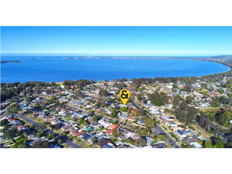 37 Windsor Road, Berkeley Vale NSW 2261