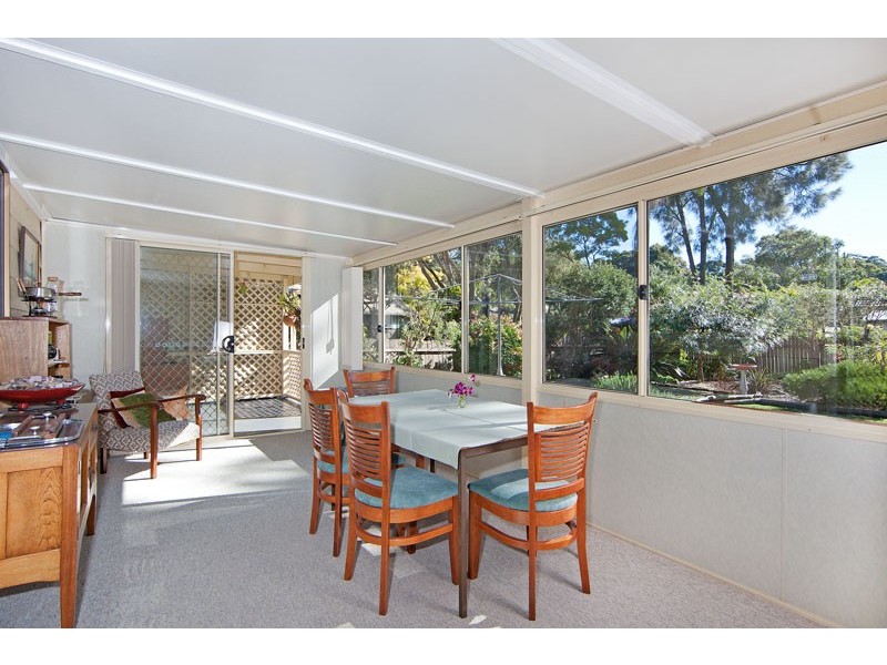 11 Jean Avenue, Berkeley Vale NSW 2261