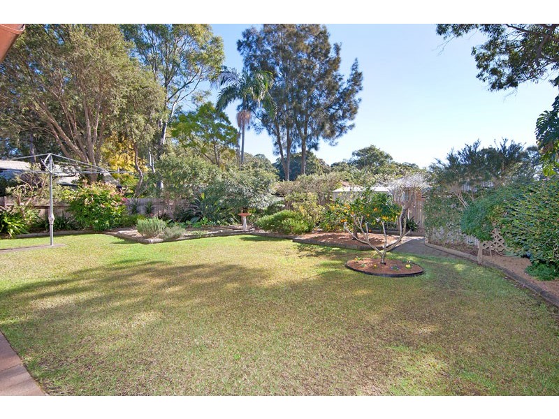 11 Jean Avenue, Berkeley Vale NSW 2261
