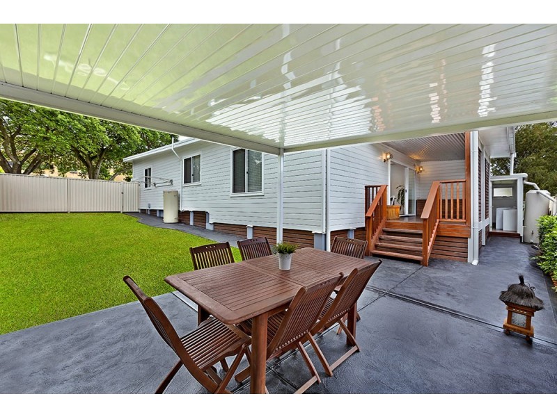 4 Pindarri Avenue, Berkeley Vale NSW 2261