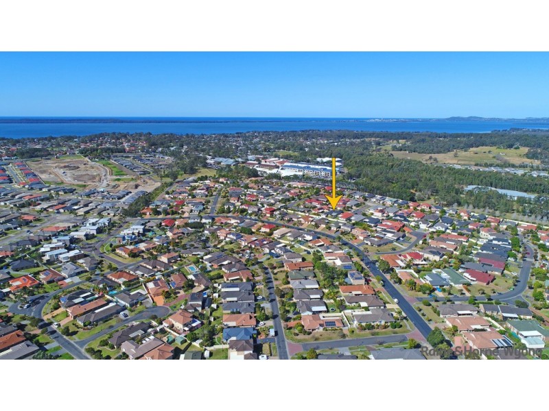 6 Hercules Place, Hamlyn Terrace NSW 2259