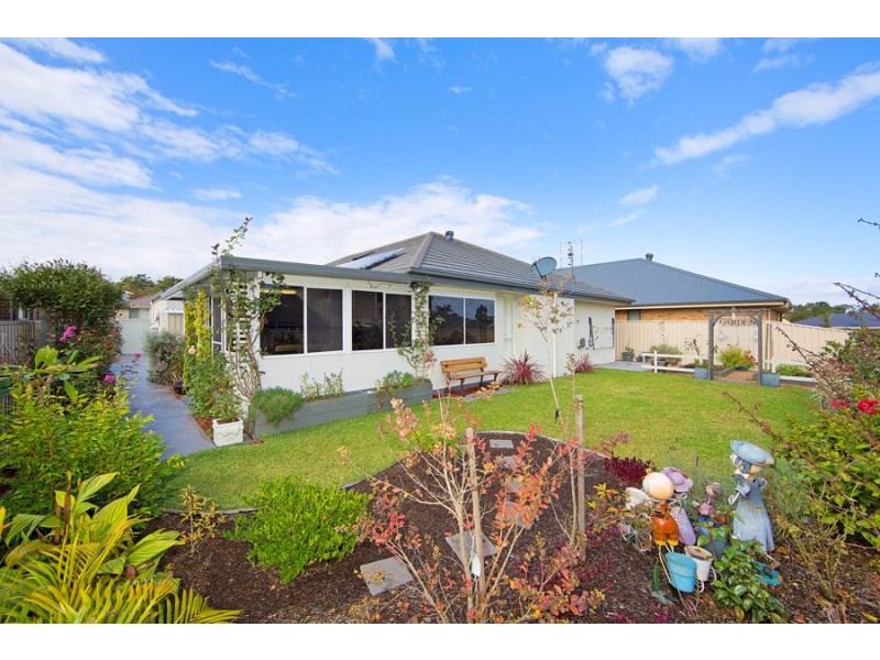 51 Fernhill Avenue, Hamlyn Terrace NSW 2259