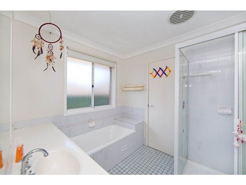 14 Golflinks Drive, Watanobbi NSW 2259